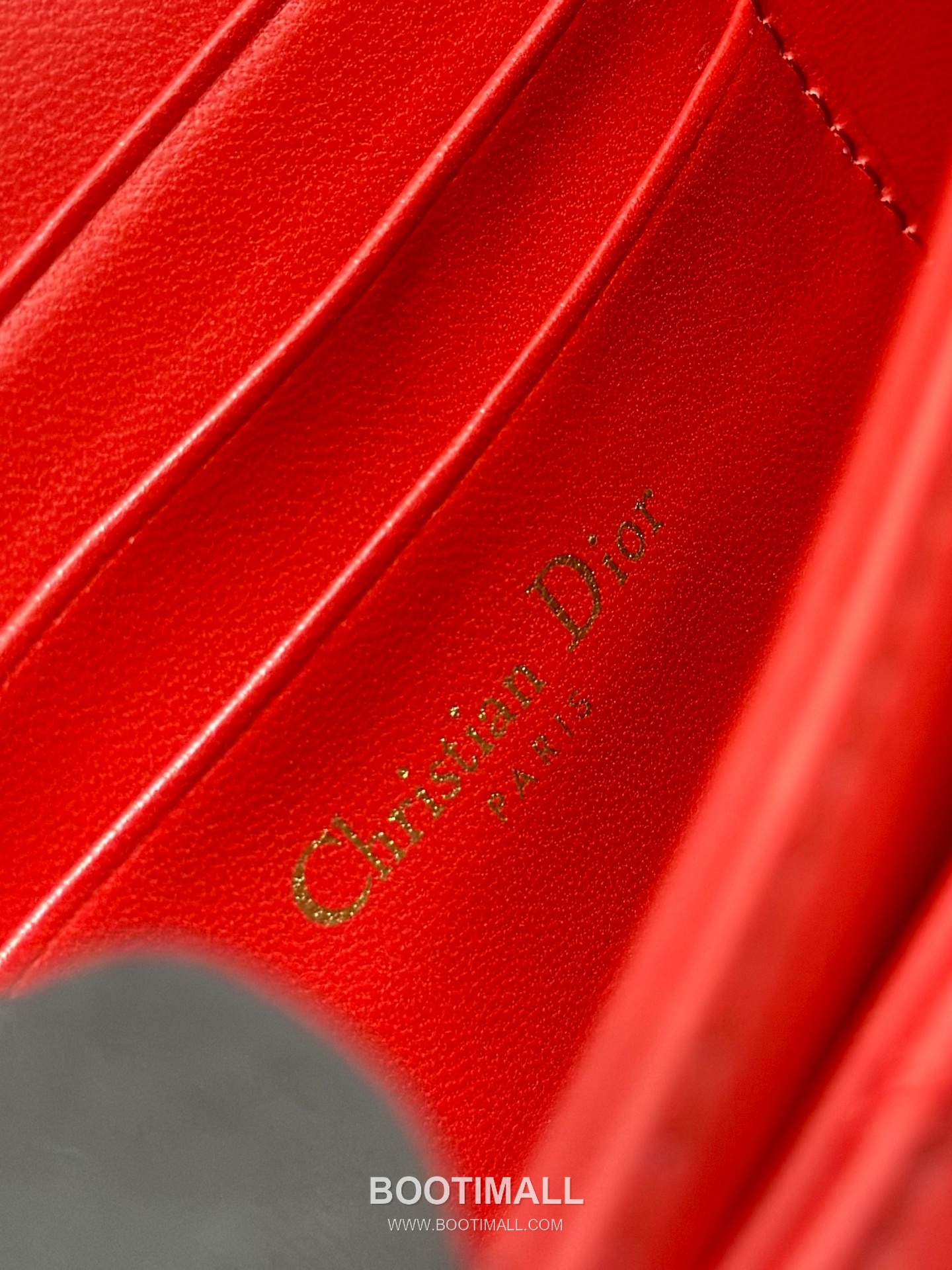 Dior Miss Dior Lambskin Chain Flap Shoulder Bag with Top Handle Charm 디올 미스디올 램스킨 체인 플랩 탑핸들 참 숄더백 블랙 M0997 21cm 9