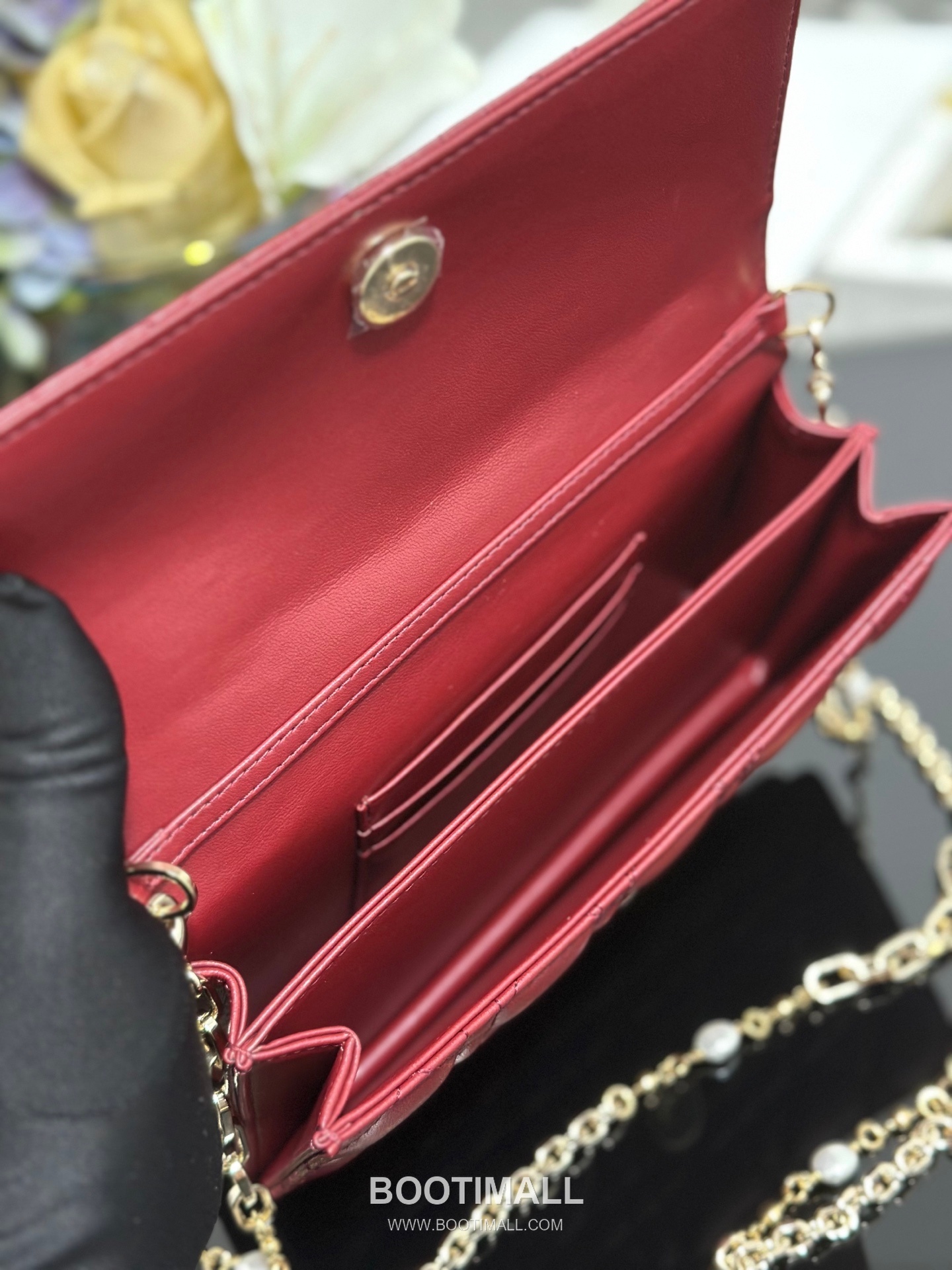 Dior Miss Dior Lambskin Chain Flap Shoulder Bag with Top Handle Charm 디올 미스디올 램스킨 체인 플랩 탑핸들 참 숄더백 블랙 M0997 21cm 8