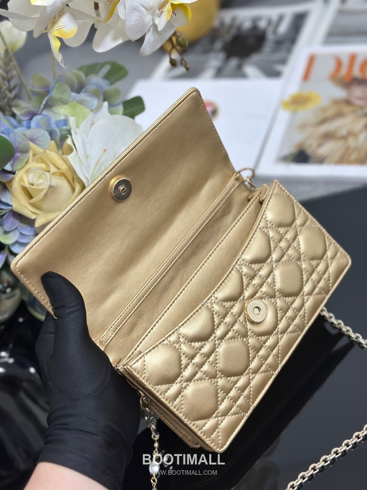 Dior Miss Dior Lambskin Chain Flap Shoulder Bag with Top Handle Charm 디올 미스디올 램스킨 체인 플랩 탑핸들 참 숄더백 블랙 M0997 21cm 7