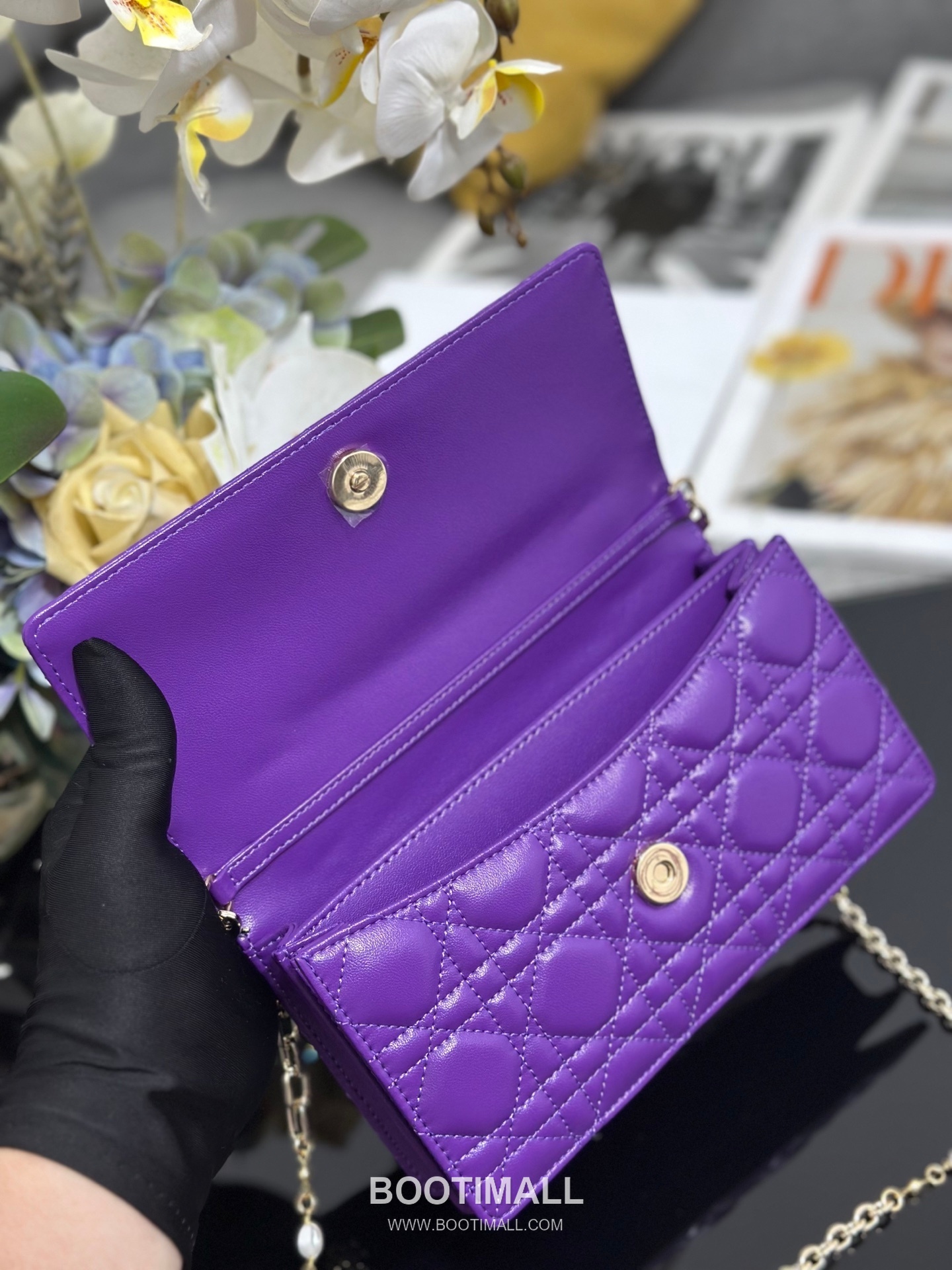 Dior Miss Dior Lambskin Chain Flap Shoulder Bag with Top Handle Charm 디올 미스디올 램스킨 체인 플랩 탑핸들 참 숄더백 블랙 M0997 21cm 7