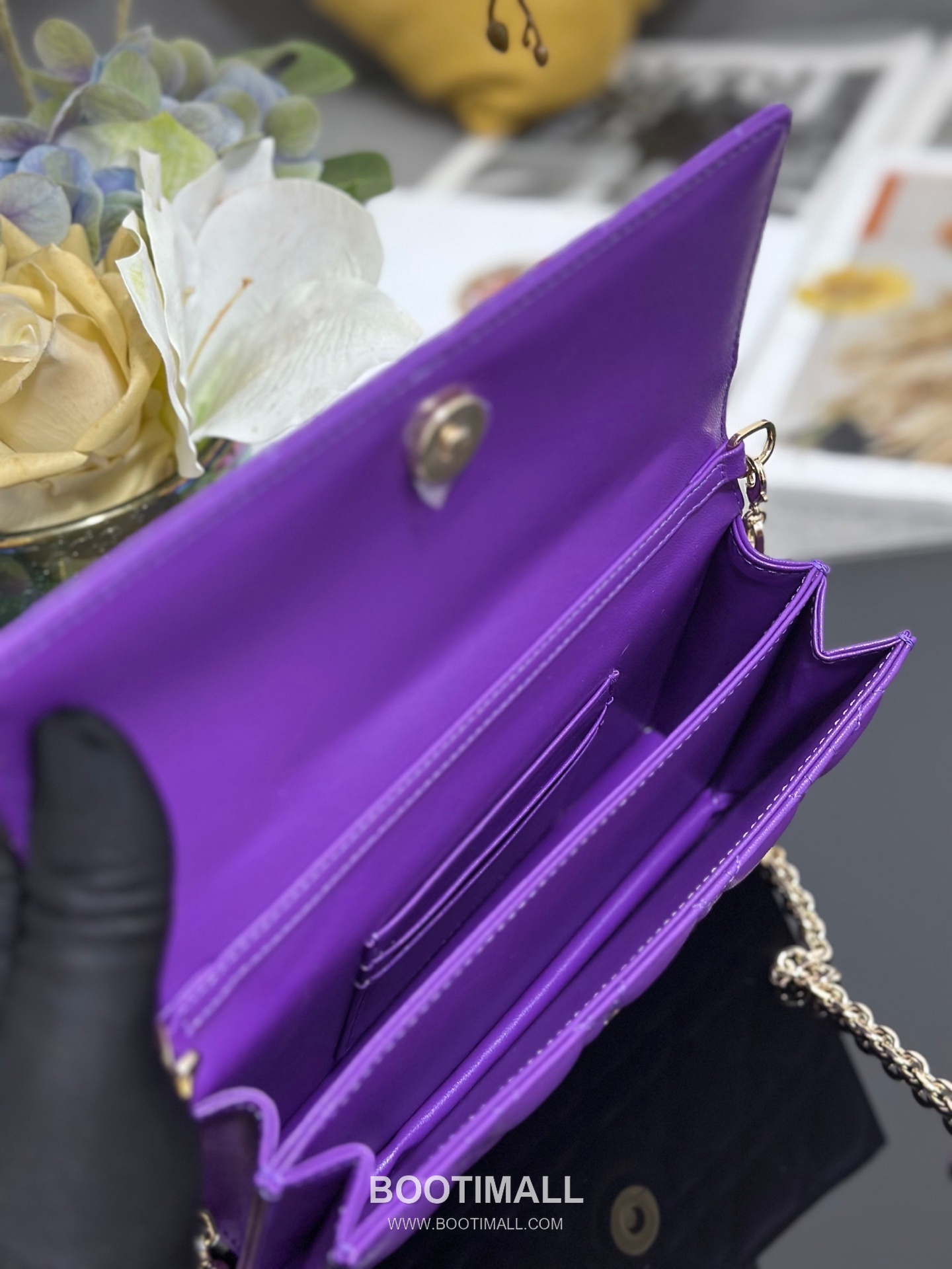 Dior Miss Dior Lambskin Chain Flap Shoulder Bag with Top Handle Charm 디올 미스디올 램스킨 체인 플랩 탑핸들 참 숄더백 블랙 M0997 21cm 8