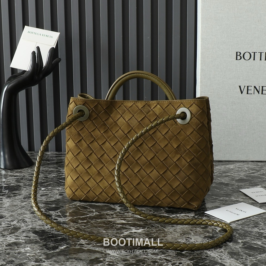 Bottega Veneta Andiamo Lambskin Leather Bow Knot Hardware Top Handle Shoulder Bag 보테가베네타 안디아모 램스킨 레더 보우 매듭 하드웨어 탑핸들 숄더백 25cm 2
