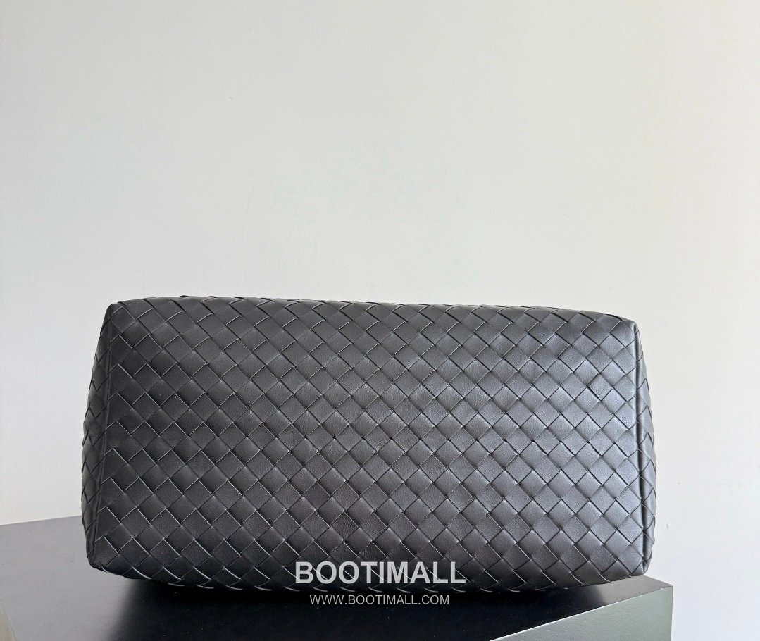 Bottega Veneta Andiamo Voyager Intrecciato Calfskin Leather Black Travel Tote Bag 보테가베네타 안디아모 보이저 인트레치아토 카프스킨 레더 블랙 트래블 토트백 20192380 43cm 9