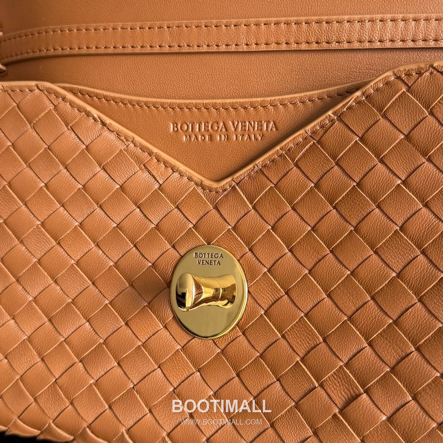 Bottega Veneta Knot Lock Lambskin Leather Black Top Handle Shoulder Bag 보테가베네타 노트락 램스킨 레더 블랙 탑핸들 숄더백 20191180 25cm 7