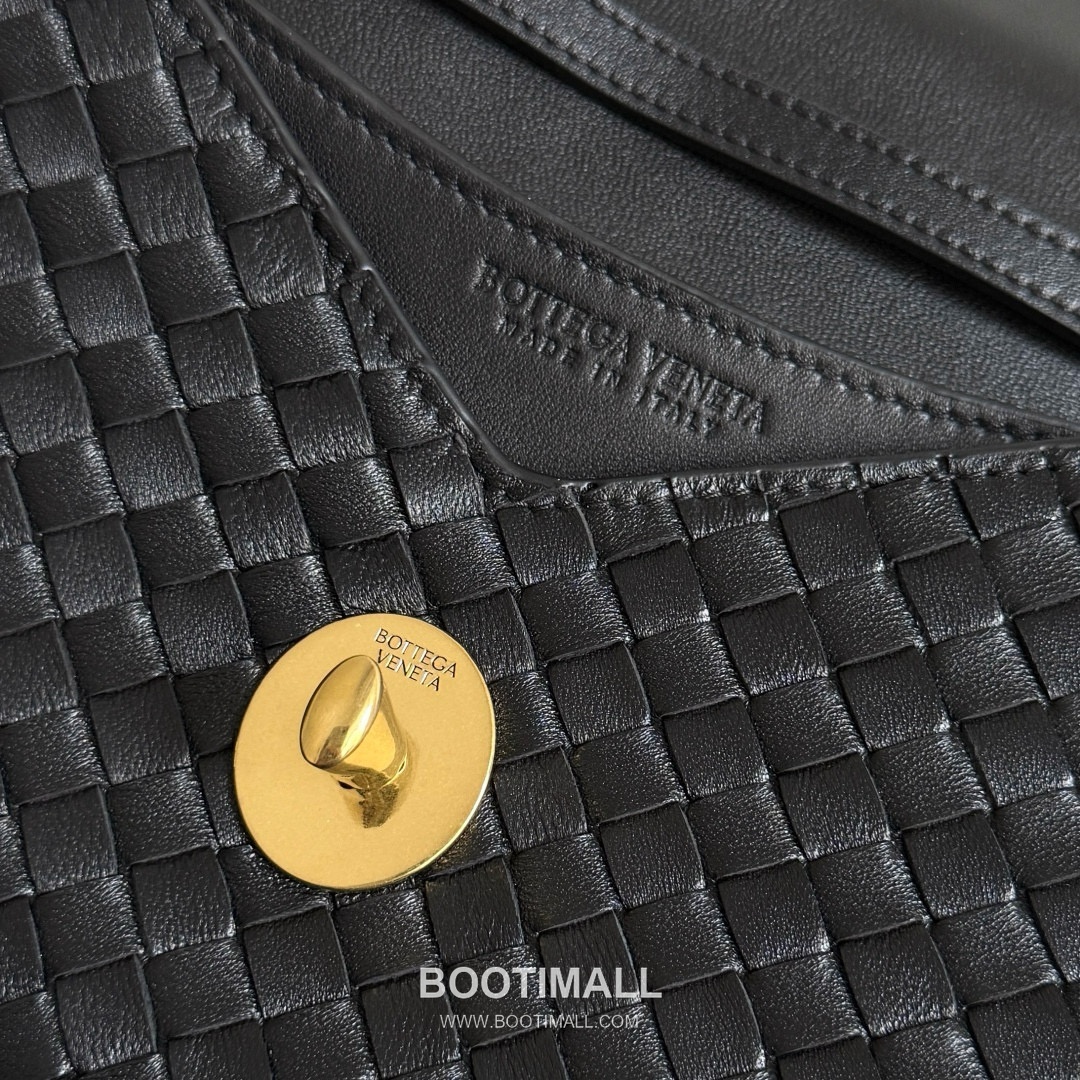 Bottega Veneta Knot Lock Lambskin Leather Black Top Handle Shoulder Bag 보테가베네타 노트락 램스킨 레더 블랙 탑핸들 숄더백 20191180 25cm 6