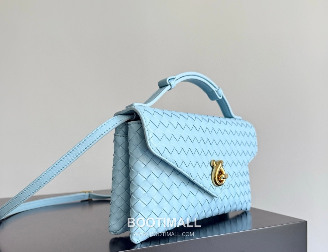 Bottega Veneta Knot Lock Lambskin Leather Black Top Handle Shoulder Bag 보테가베네타 노트락 램스킨 레더 블랙 탑핸들 숄더백 20191180 25cm 5