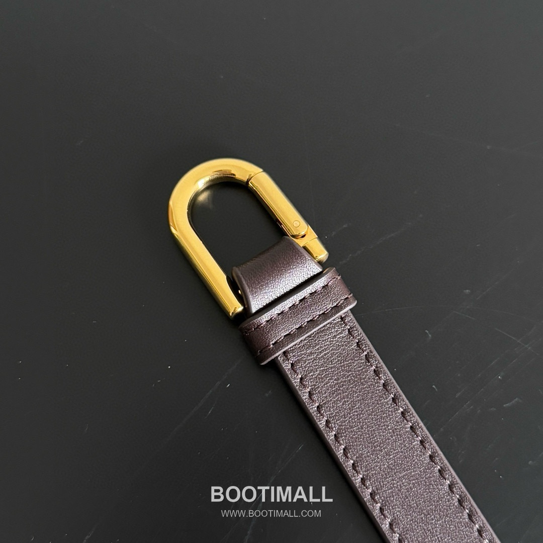 Bottega Veneta Ciao Ciao Smooth Calfskin Leather Black Knot Flap Top Handle Shoulder Bag 보테가베네타 차오차오 스무스 카프스킨 레더 블랙 노트 플랩 탑핸들 숄더백 20191980 34cm 9