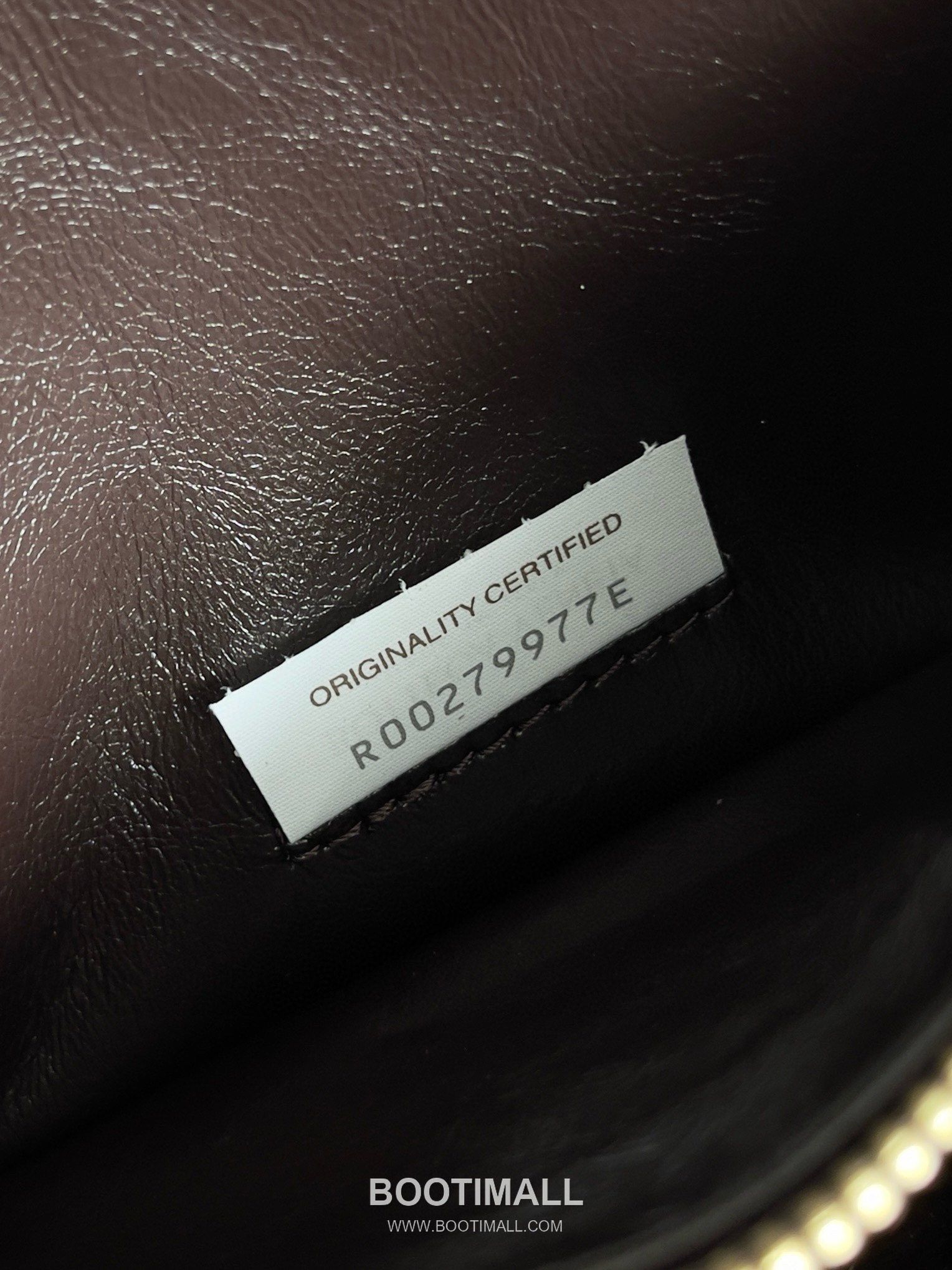 Bottega Veneta Kalimero Citta Intrecciato Calfskin Leather Black Knot Shoulder Bag 보테가베네타 칼리메로 치타 인트레치아토 카프스킨 레더 블랙 매듭 숄더백 20192380 25cm 17