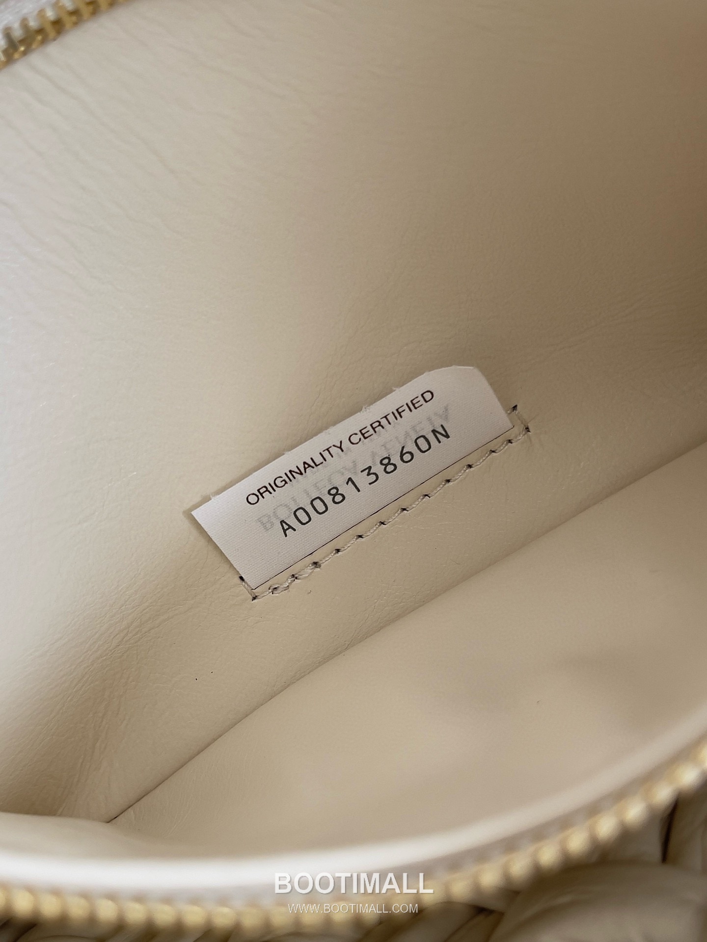 Bottega Veneta Kalimero Citta Intrecciato Calfskin Leather Black Knot Shoulder Bag 보테가베네타 칼리메로 치타 인트레치아토 카프스킨 레더 블랙 매듭 숄더백 20192380 25cm 8