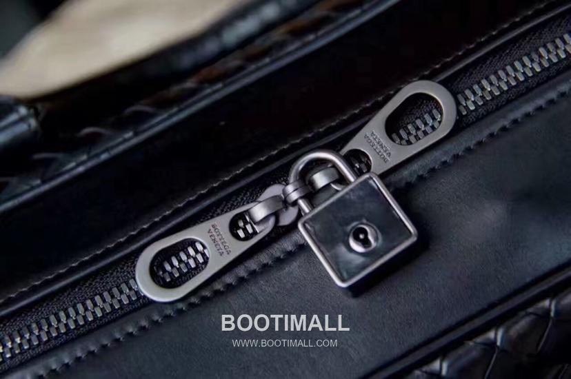 Bottega Veneta Calfskin Leather Black Top Handle Briefcase Laptop Bag 보테가베네타 카프스킨 레더 블랙 탑핸들 브리프케이스 노트북백 20192300 40cm 5