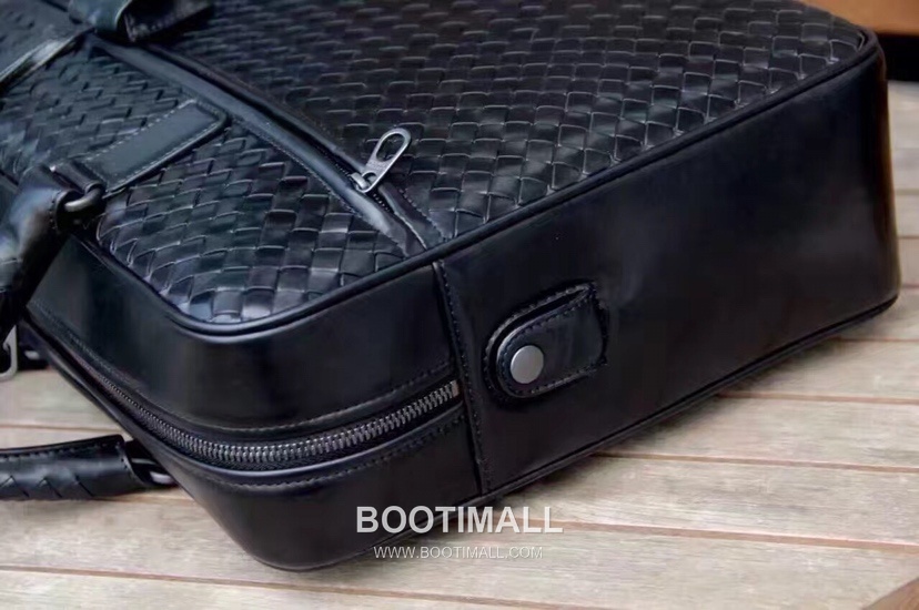 Bottega Veneta Calfskin Leather Black Top Handle Briefcase Laptop Bag 보테가베네타 카프스킨 레더 블랙 탑핸들 브리프케이스 노트북백 20192300 40cm 9