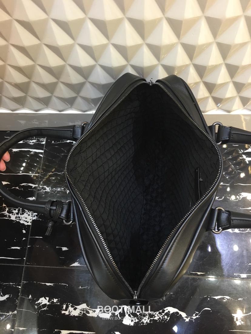 Bottega Veneta Intrecciato Calfskin Leather Black Top Handle Crossbody Briefcase Bag 보테가베네타 인트레치아토 카프스킨 레더 블랙 탑핸들 크로스바디 브리프케이스백 20191800 38cm 15