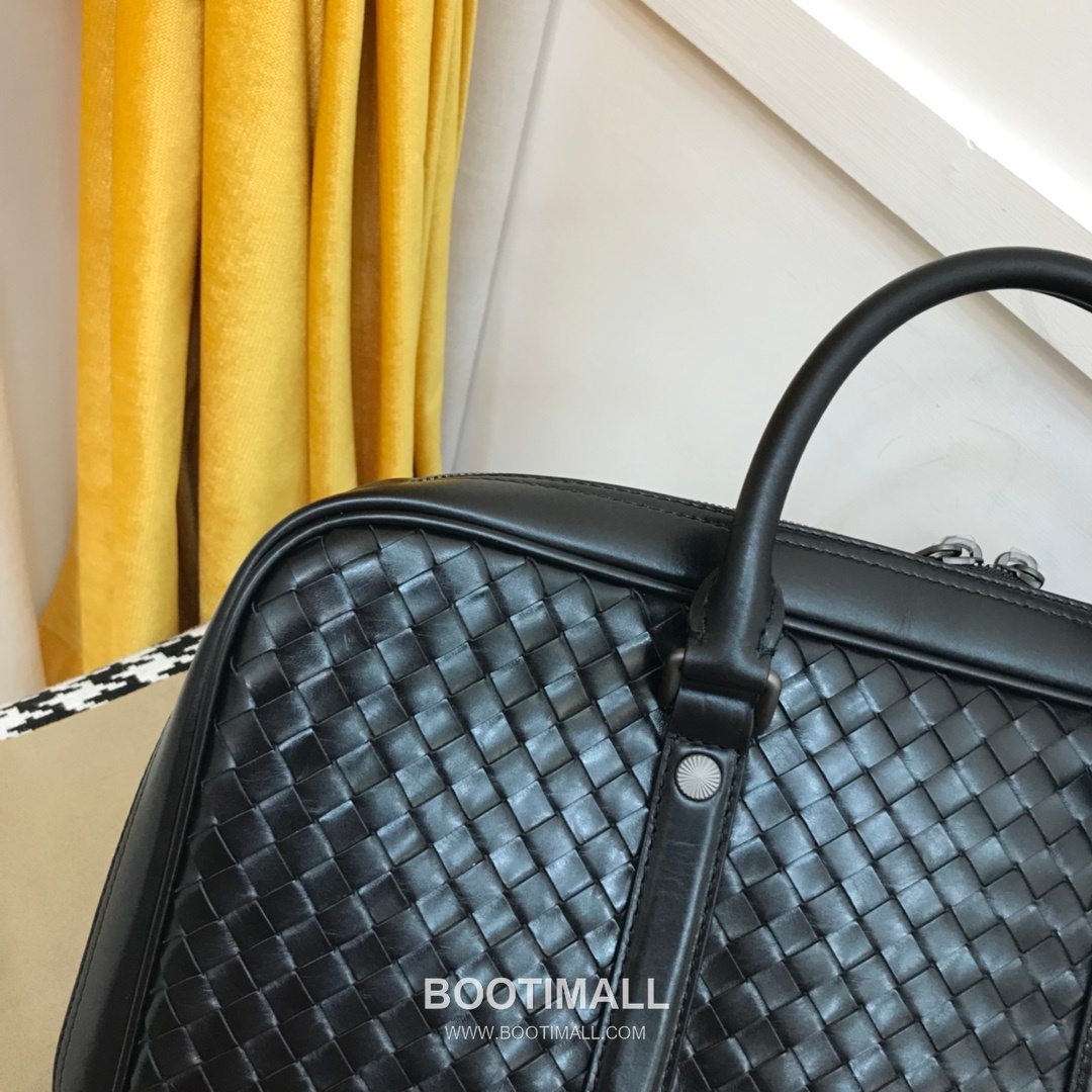 Bottega Veneta Calfskin Leather Black Top Handle Briefcase Bag 보테가베네타 카프스킨 레더 블랙 탑핸들 브리프케이스백 20191700 35cm 2