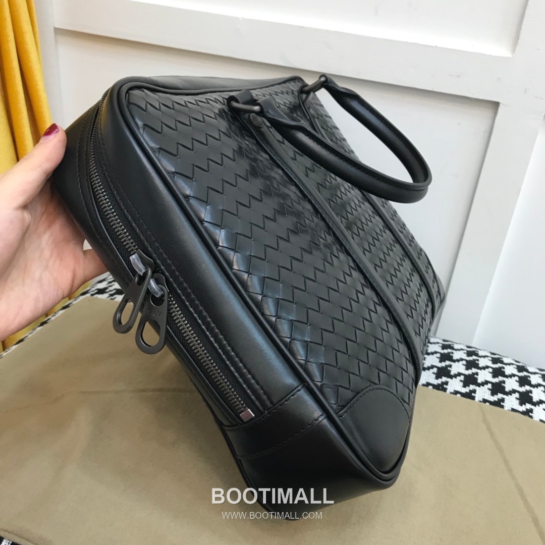 Bottega Veneta Calfskin Leather Black Top Handle Briefcase Bag 보테가베네타 카프스킨 레더 블랙 탑핸들 브리프케이스백 20191700 35cm 3