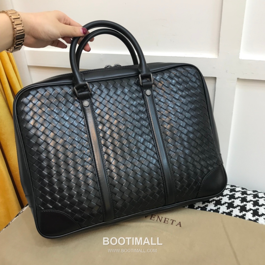 Bottega Veneta Calfskin Leather Black Top Handle Briefcase Bag 보테가베네타 카프스킨 레더 블랙 탑핸들 브리프케이스백 20191700 35cm 9