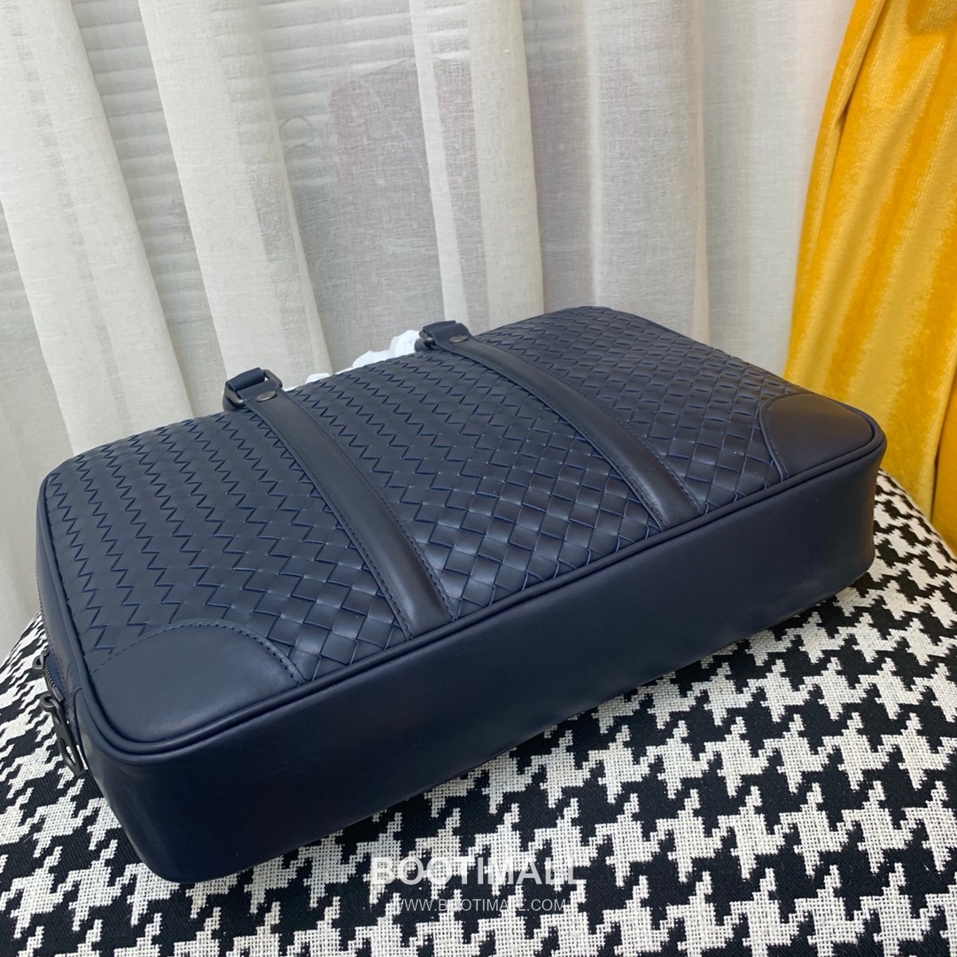 Bottega Veneta Calfskin Leather Black Top Handle Briefcase Bag 보테가베네타 카프스킨 레더 블랙 탑핸들 브리프케이스백 20191700 35cm 13