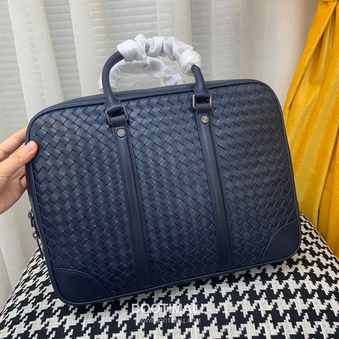 Bottega Veneta Calfskin Leather Black Top Handle Briefcase Bag 보테가베네타 카프스킨 레더 블랙 탑핸들 브리프케이스백 20191700 35cm 18