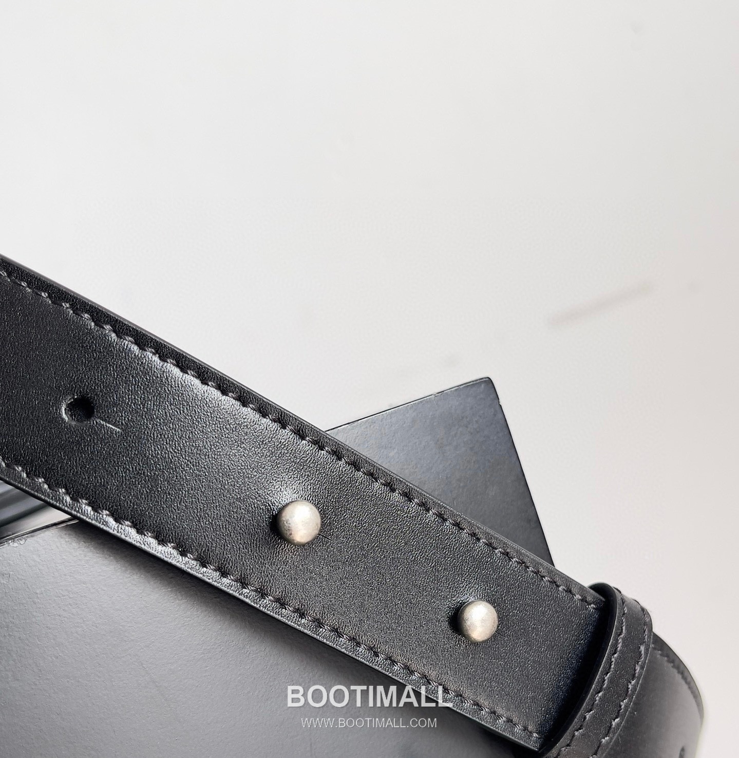 Bottega Veneta Intrecciato Calfskin Leather Black Top Handle Crossbody Briefcase Bag 보테가베네타 인트레치아토 카프스킨 레더 블랙 탑핸들 크로스바디 브리프케이스백 20191800 36cm 3