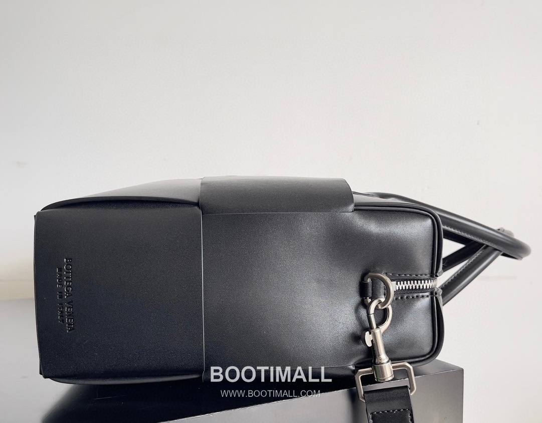 Bottega Veneta Intrecciato Calfskin Leather Black Top Handle Crossbody Briefcase Bag 보테가베네타 인트레치아토 카프스킨 레더 블랙 탑핸들 크로스바디 브리프케이스백 20191800 36cm 6