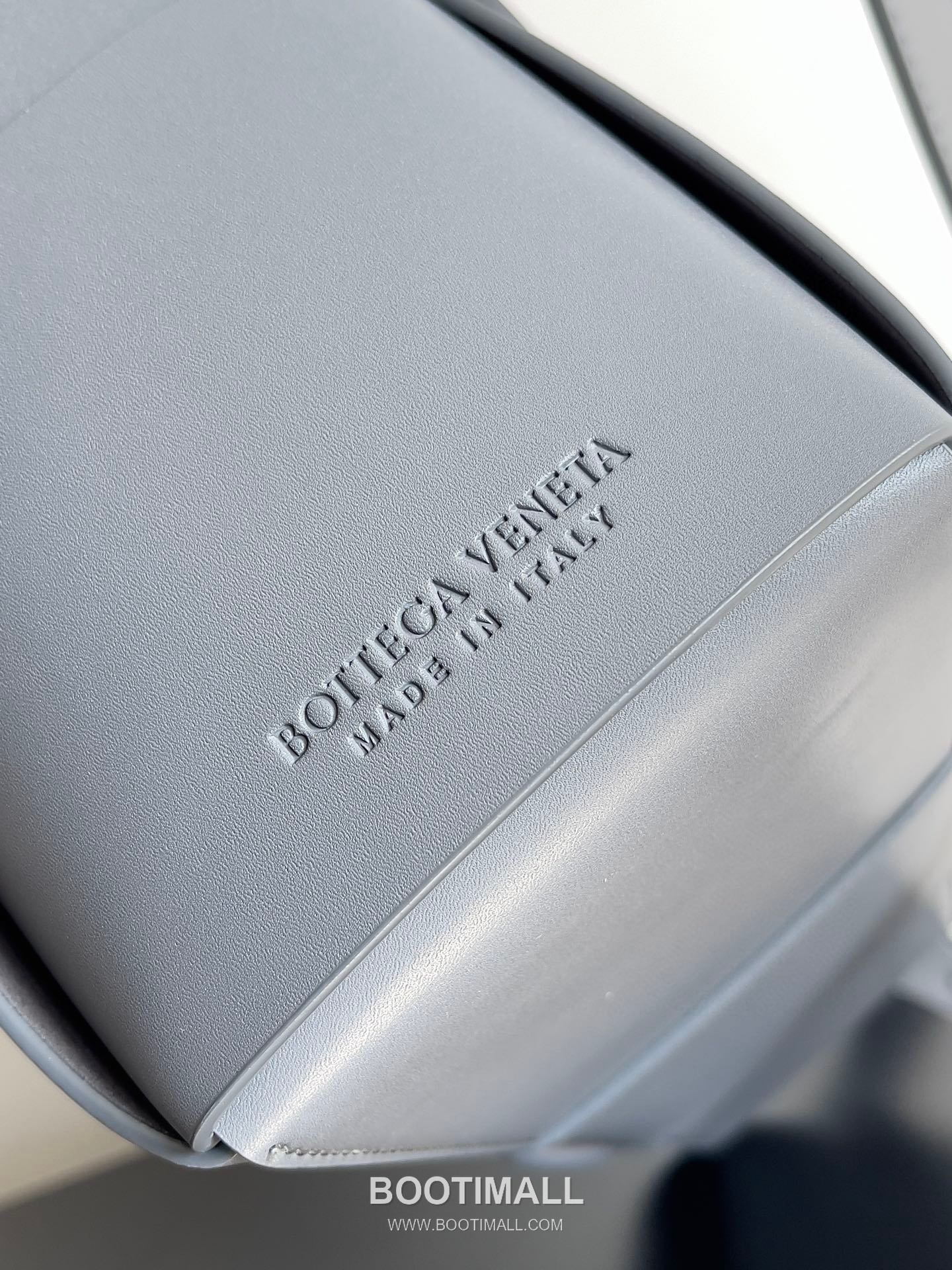 Bottega Veneta Intrecciato Calfskin Leather Black Top Handle Crossbody Briefcase Bag 보테가베네타 인트레치아토 카프스킨 레더 블랙 탑핸들 크로스바디 브리프케이스백 20191800 36cm 6