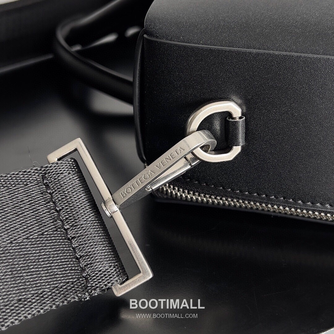 Bottega Veneta Intrecciato Calfskin Leather Black Top Handle Crossbody Briefcase Bag 보테가베네타 인트레치아토 카프스킨 레더 블랙 탑핸들 크로스바디 브리프케이스백 20191800 36cm 3