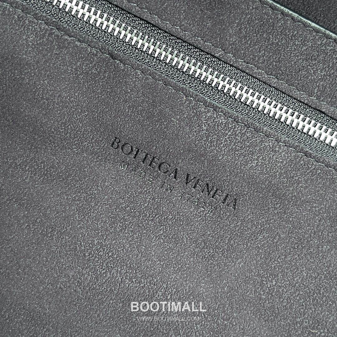 Bottega Veneta Intrecciato Calfskin Leather Black Top Handle Crossbody Briefcase Bag 보테가베네타 인트레치아토 카프스킨 레더 블랙 탑핸들 크로스바디 브리프케이스백 20191800 36cm 8