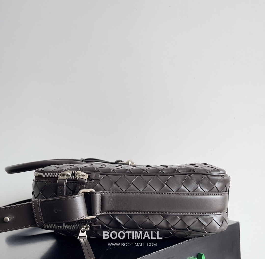 Bottega Veneta GetAway Calfskin Leather Black Dual Compartment Top Handle Crossbody Briefcase Bag 보테가베네타 겟어웨이 카프스킨 레더 블랙 더블 컴파트먼트 탑핸들 크로스바디 브리프케이스백 20191980 39cm 10