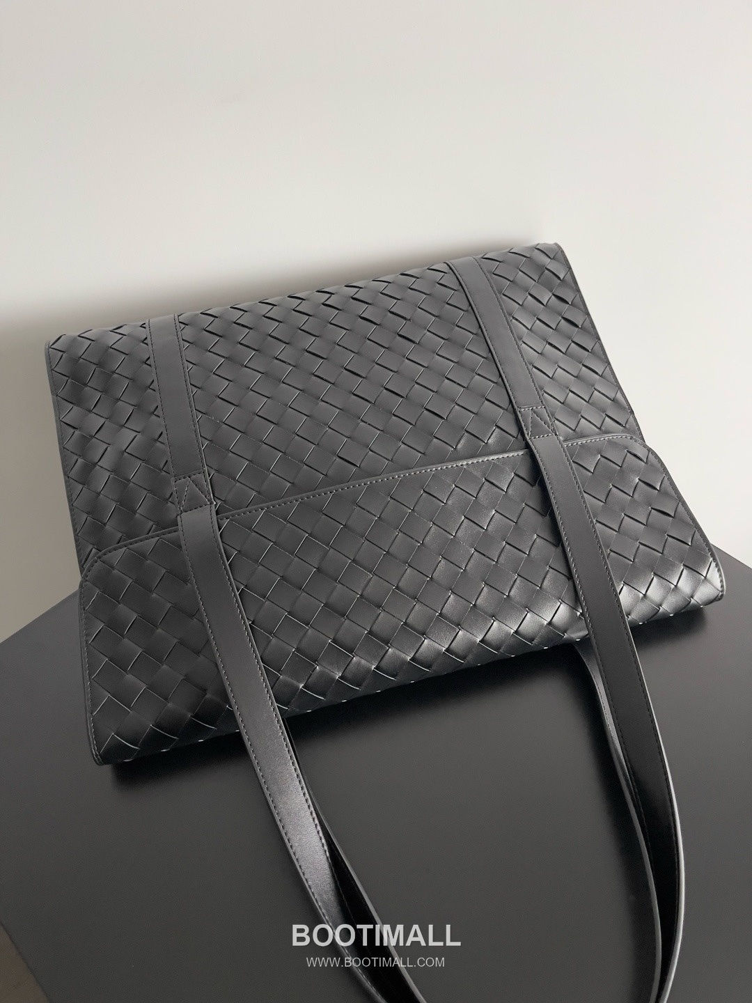 Bottega Veneta Intrecciato Calfskin Leather Black Portfolio Briefcase Bag 보테가베네타 인트레치아토 카프스킨 레더 블랙 포트폴리오 브리프케이스백 20191880 41cm 10