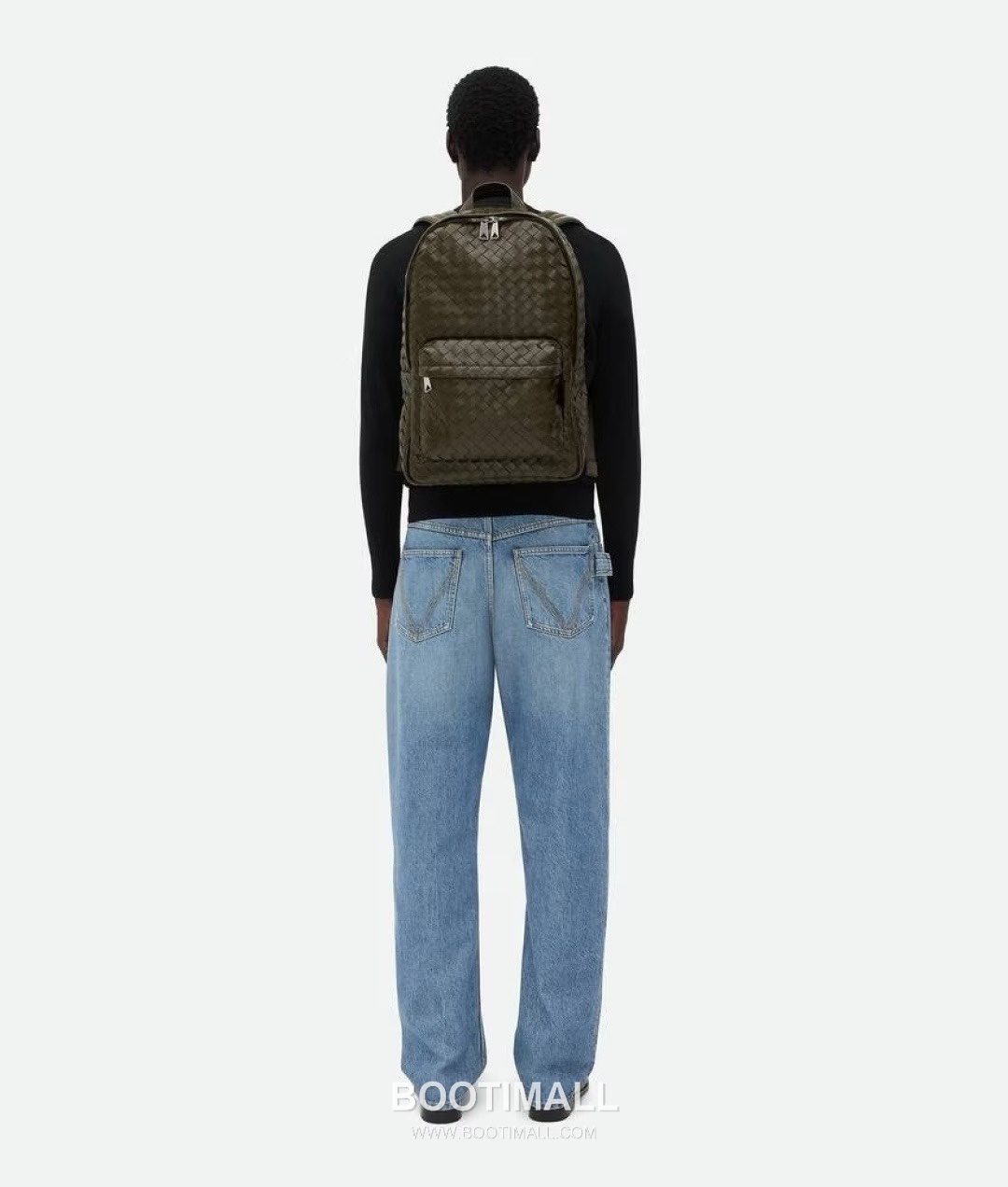 Bottega Veneta Calfskin Leather Black Wide Strap Backpack 보테가베네타 카프스킨 레더 블랙 와이드 스트랩 백팩 20192000 46.5cm 4