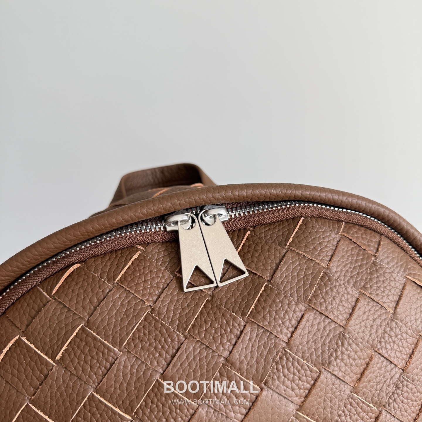 Bottega Veneta Calfskin Leather Black Wide Strap Backpack 보테가베네타 카프스킨 레더 블랙 와이드 스트랩 백팩 20192000 46.5cm 7