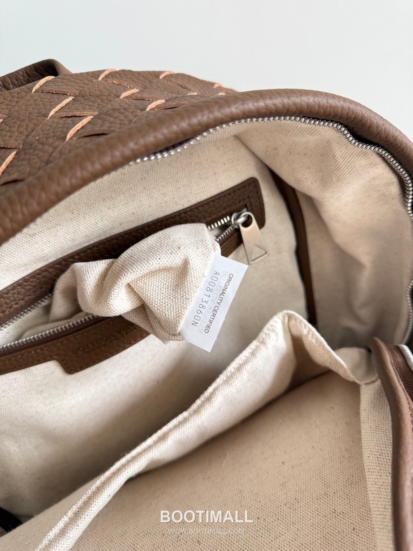 Bottega Veneta Calfskin Leather Black Wide Strap Backpack 보테가베네타 카프스킨 레더 블랙 와이드 스트랩 백팩 20192000 46.5cm 8