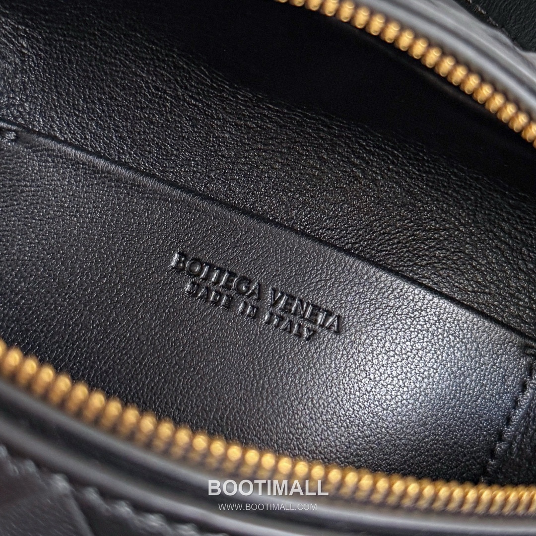 Bottega Veneta Soft Vanity Lambskin Leather Black Clutch Shoulder Bag 보테가베네타 소프트 베니티 램스킨 레더 블랙 클러치 숄더백 20191100 19cm 8