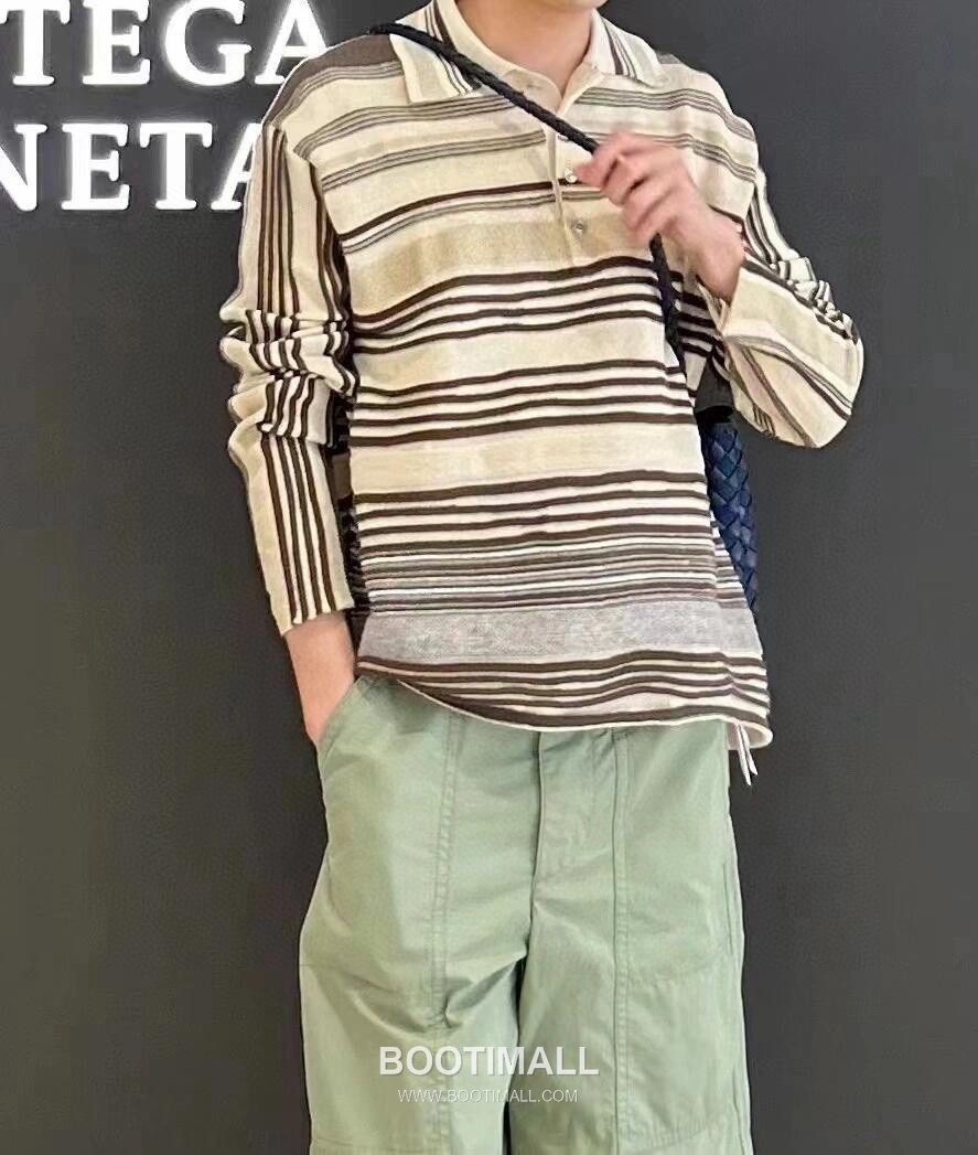 Bottega Veneta Andiamo Lambskin Leather Black Bow Hardware Top Handle Shoulder Bag 보테가베네타 안디아모 램스킨 레더 블랙 보우 하드웨어 탑핸들 숄더백 20191480 25cm 8