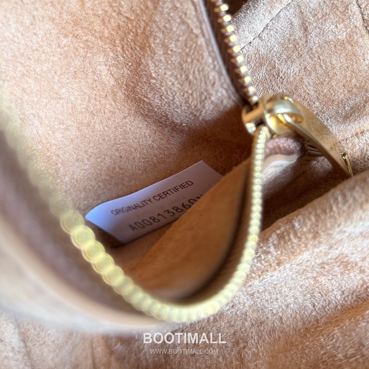 Bottega Veneta Notturno Lambskin Leather Black Multi Compartment Shoulder Bag 보테가베네타 노투르노 램스킨 레더 블랙 멀티 컴파트먼트 숄더백 20128019 21cm 5