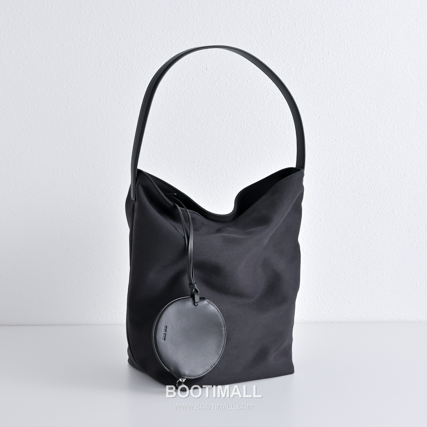 The Row Park Twill Cotton Canvas Tote Bag with Calfskin Trim Detail 더로우 파크 트윌 코튼 캔버스 카프스킨 트림 토트백 36cm 2