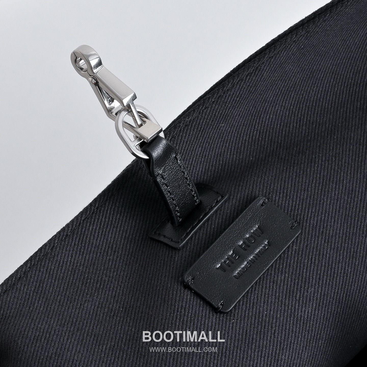 The Row Park Twill Cotton Canvas Tote Bag with Calfskin Trim Detail 더로우 파크 트윌 코튼 캔버스 카프스킨 트림 토트백 36cm 6
