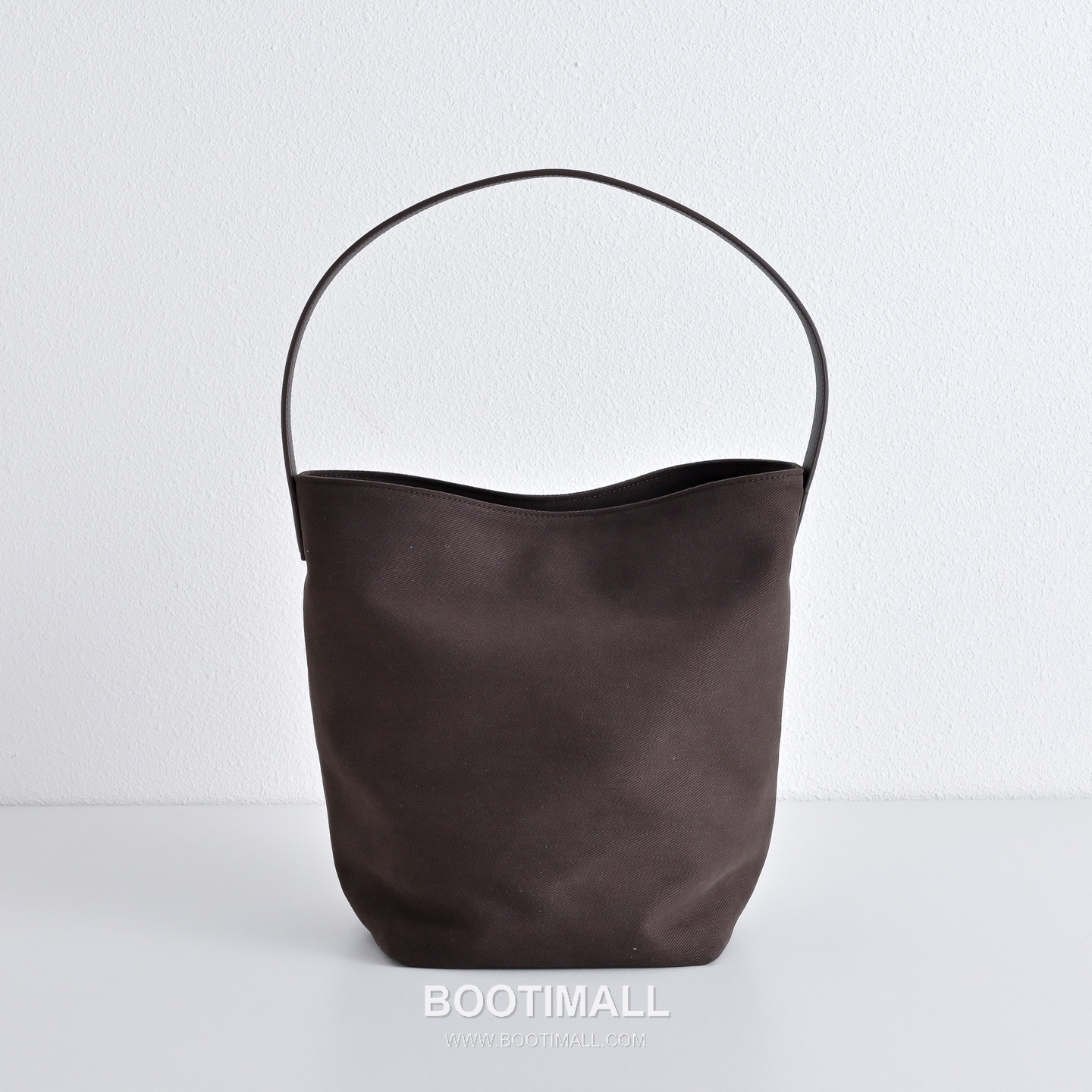 The Row Park Twill Cotton Canvas Tote Bag with Calfskin Trim Detail 더로우 파크 트윌 코튼 캔버스 카프스킨 트림 토트백 28cm 1