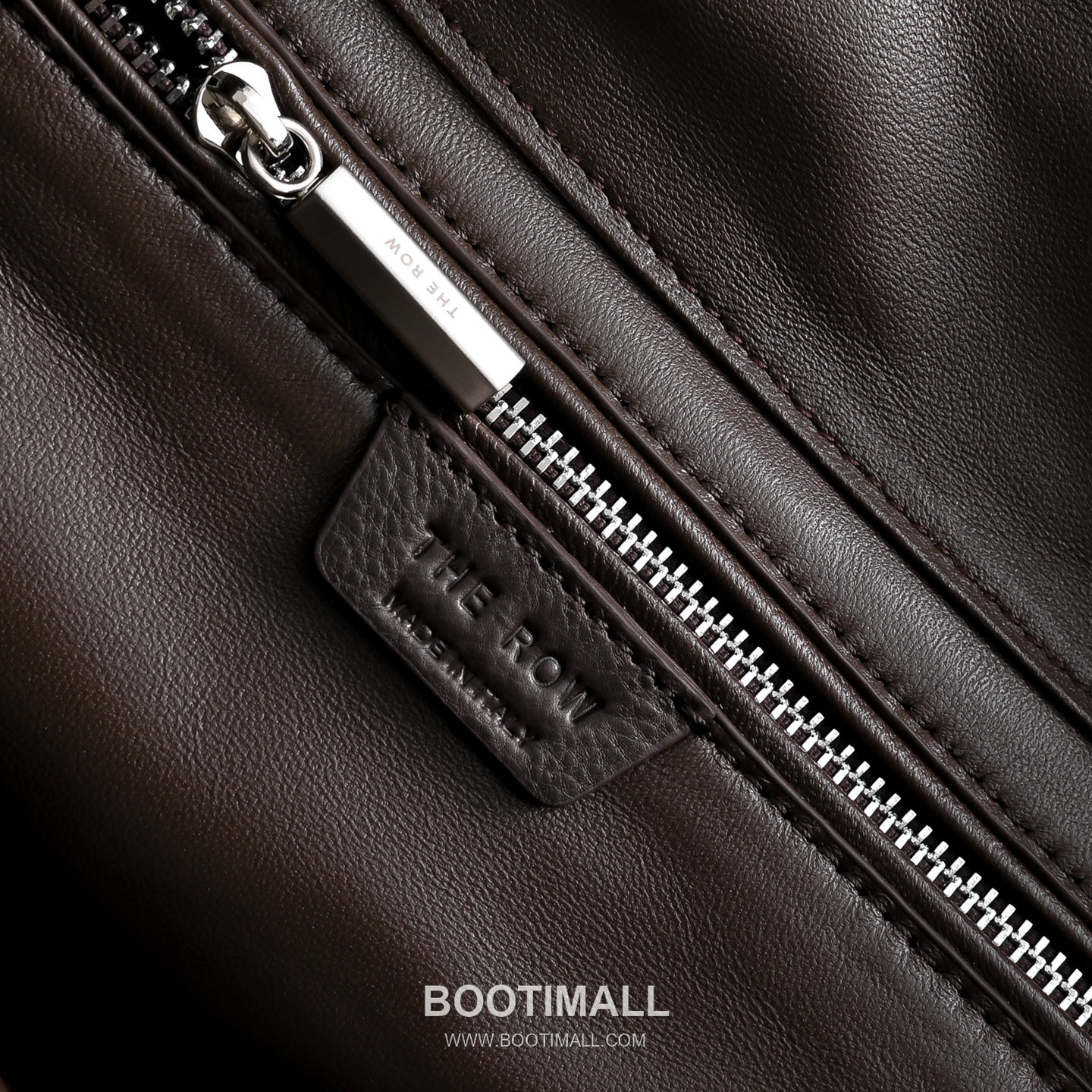 The Row Angy Lambskin Cloud Bag with Drawstring Detail 더로우 앙지 램스킨 드로스트링 클라우드 숄더백 27cm 7