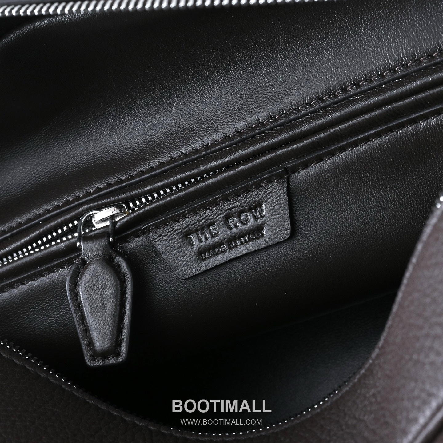 The Row EW India Calfskin Bowling Bag with Zip Closure Detail 더로우 EW 인디아 카프스킨 지퍼 클로저 보울링 숄더백 34cm 6