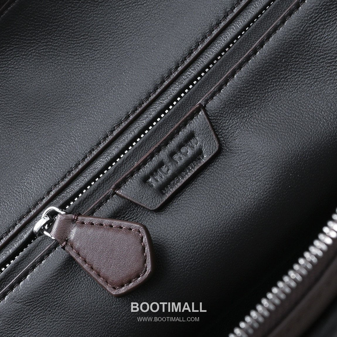 The Row Alger Calfskin Travel Tote Bag with Top Handle Detail 더로우 알제르 카프스킨 탑핸들 트래블 토트백 40cm 5