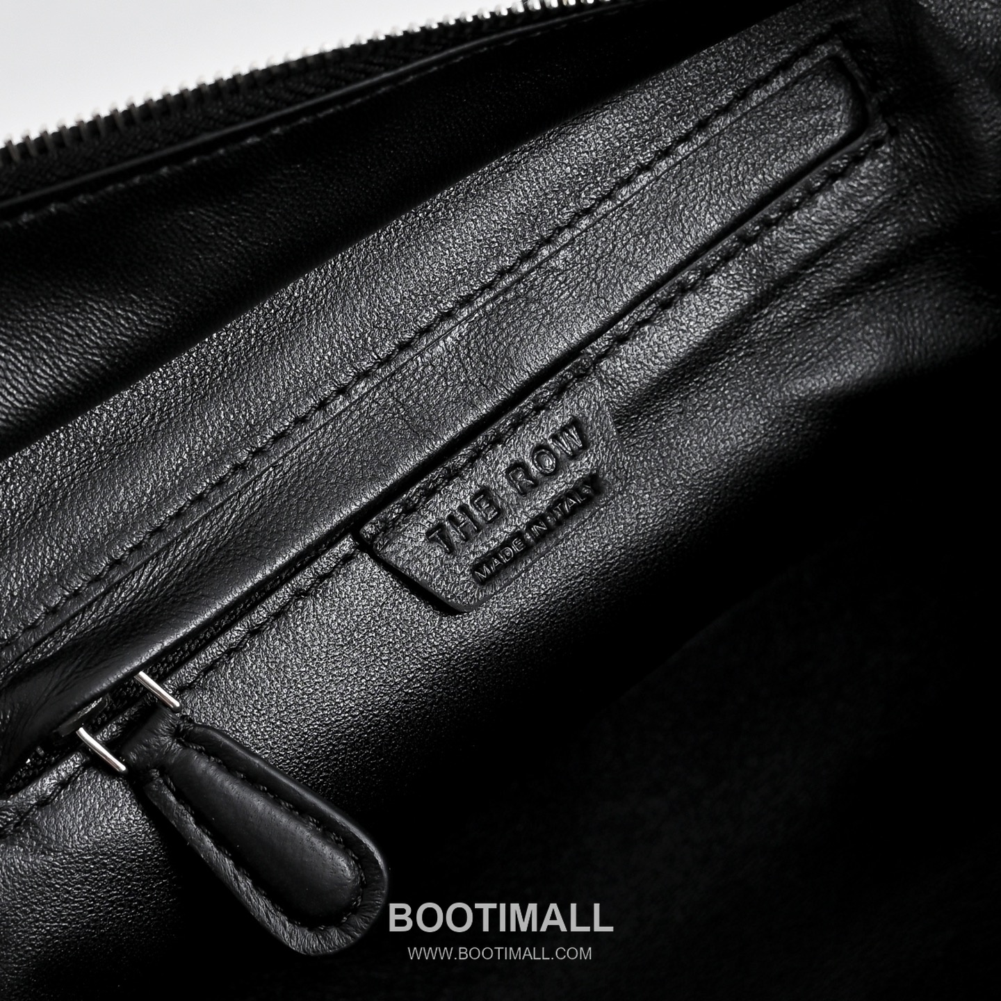 The Row Terrasse Lambskin Crossbody Bag with Strap Detail 더로우 테라스 램스킨 스트랩 숄더백 27cm 7