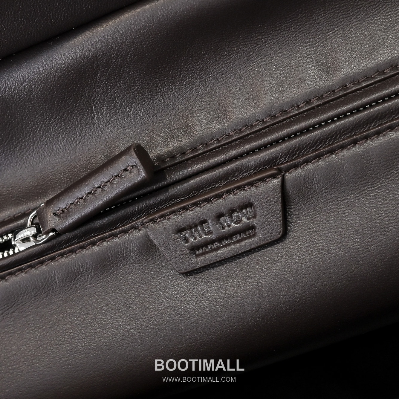 The Row Astra Calfskin Bowling Bag with Top Handle Detail 더로우 아스트라 카프스킨 탑핸들 보울링 숄더백 30cm 8