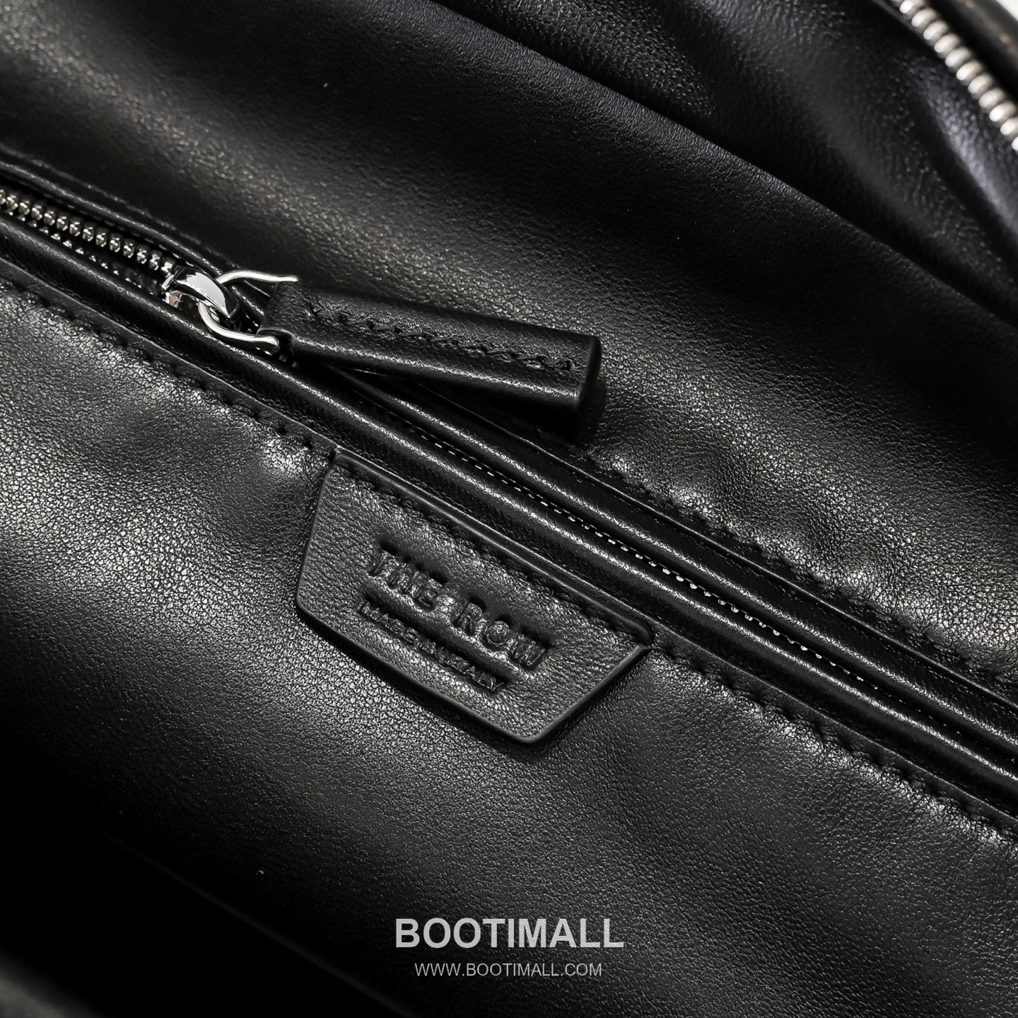 The Row Astra Calfskin Bowling Bag with Top Handle Detail 더로우 아스트라 카프스킨 탑핸들 보울링 숄더백 30cm 8