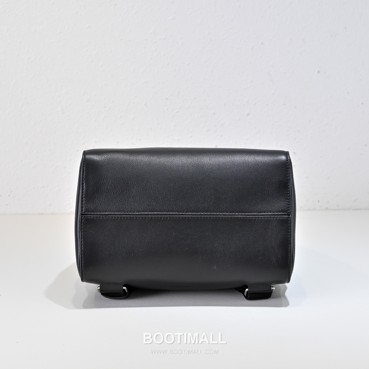 The Row Harper Saddle Calfskin Backpack with Double Layer Detail 더로우 하퍼 새들 카프스킨 더블 레이어 백팩 21cm 7