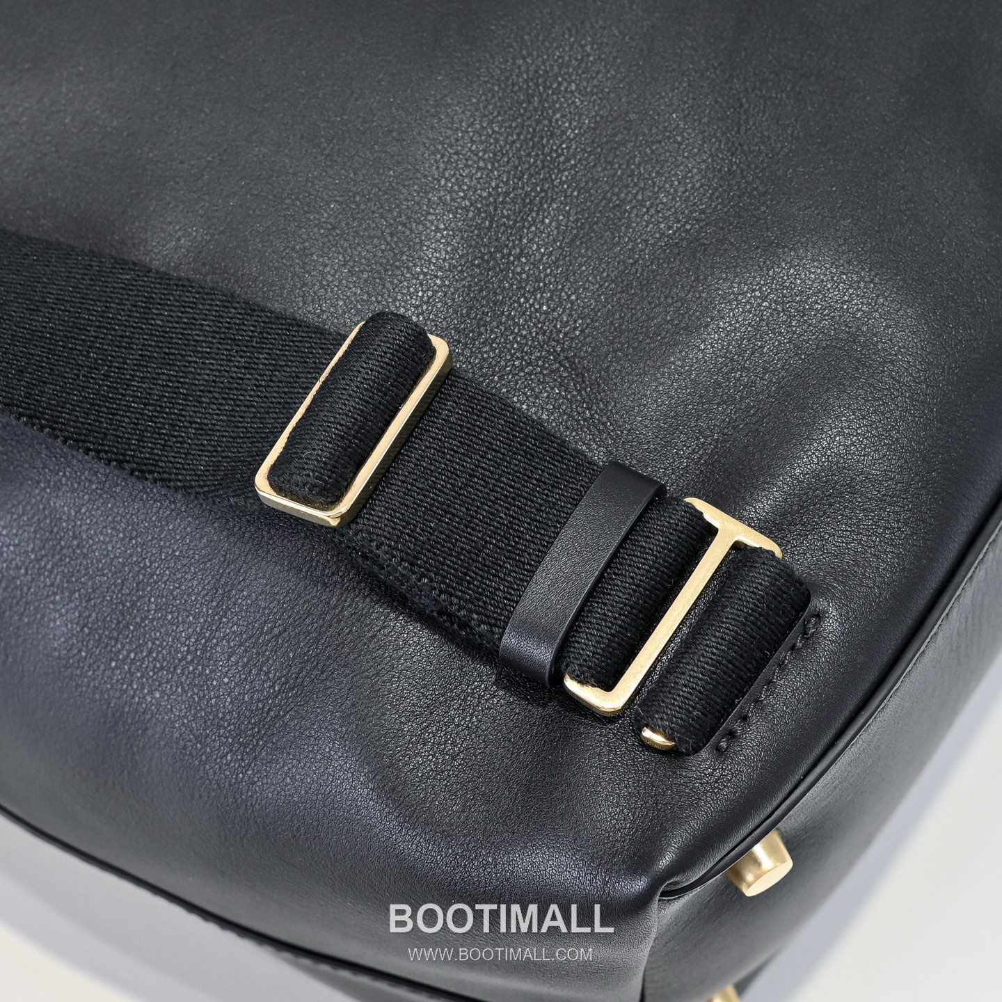 The Row Calfskin Backpack with Large Capacity Detail 더로우 카프스킨 라지 캐파시티 백팩 27cm 7