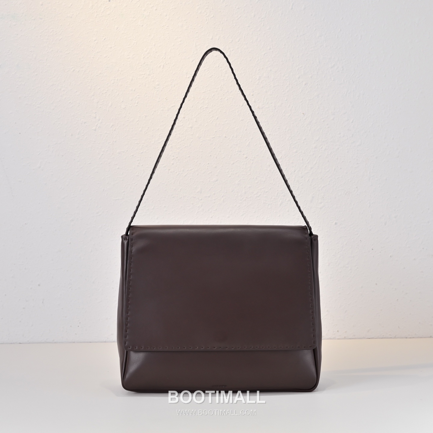 The Row Lambskin Tote Bag with Hand Stitch Detail 더로우 램스킨 핸드 스티치 토트백 29cm 1