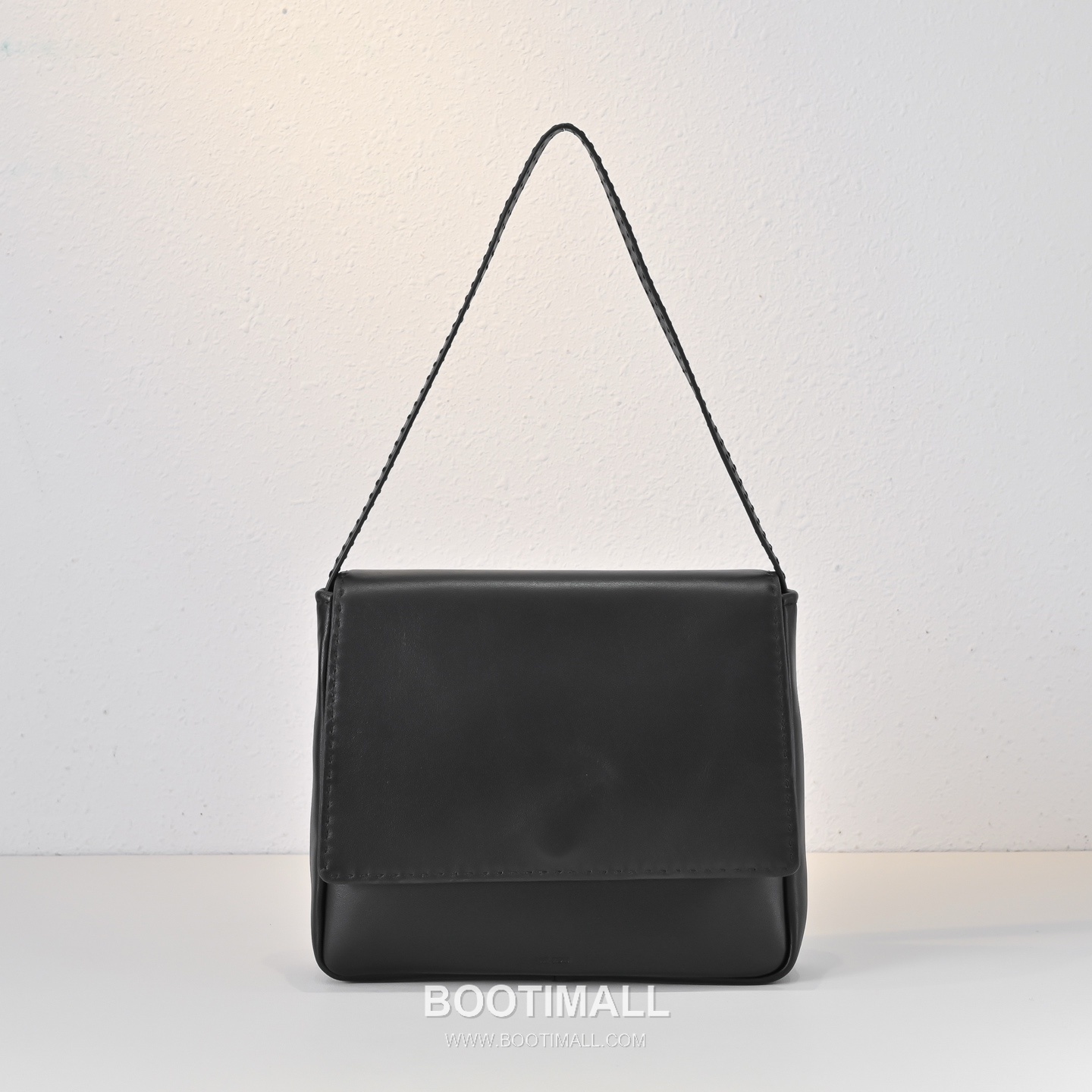 The Row Lambskin Tote Bag with Hand Stitch Detail 더로우 램스킨 핸드 스티치 토트백 29cm 1