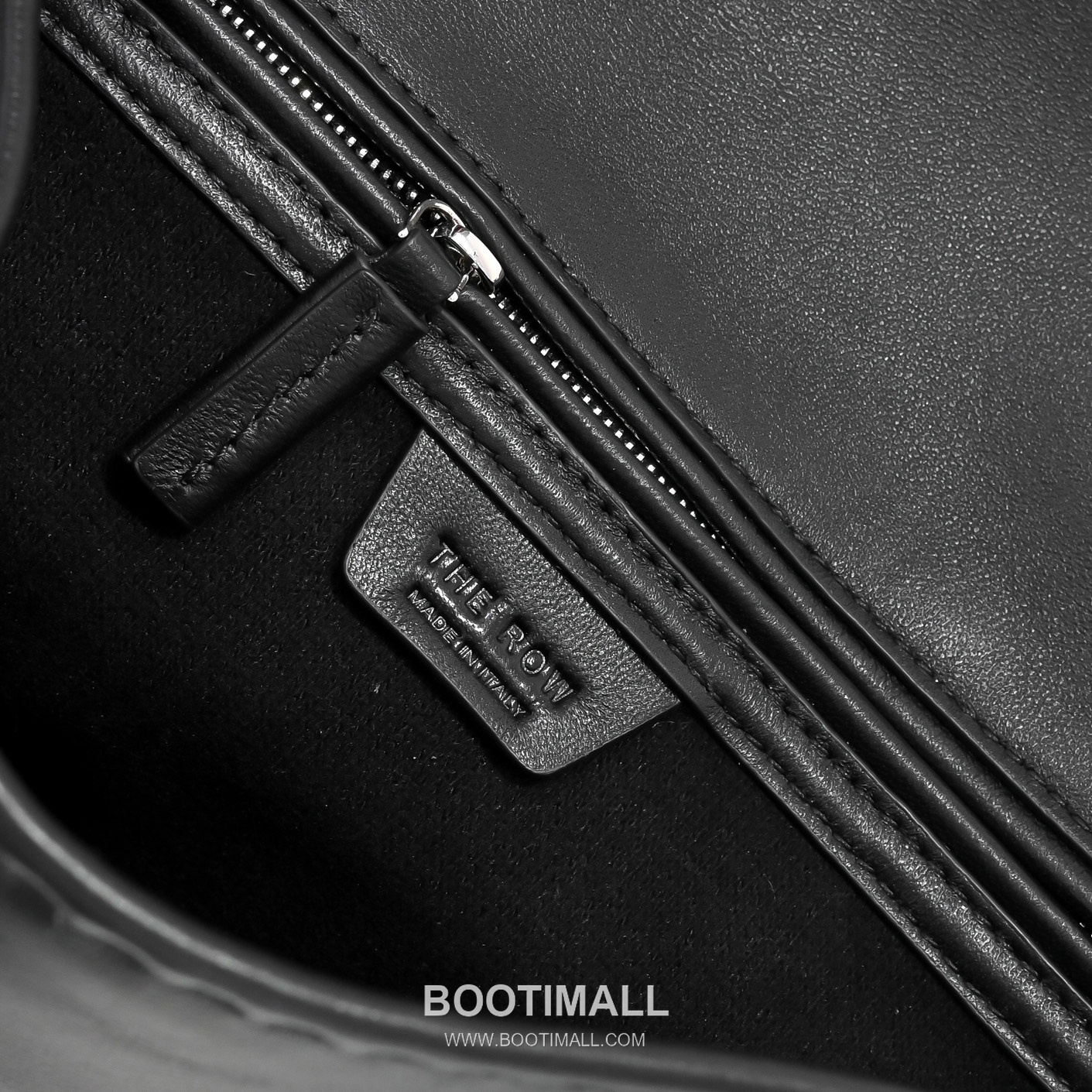 The Row Lambskin Tote Bag with Hand Stitch Detail 더로우 램스킨 핸드 스티치 토트백 29cm 9