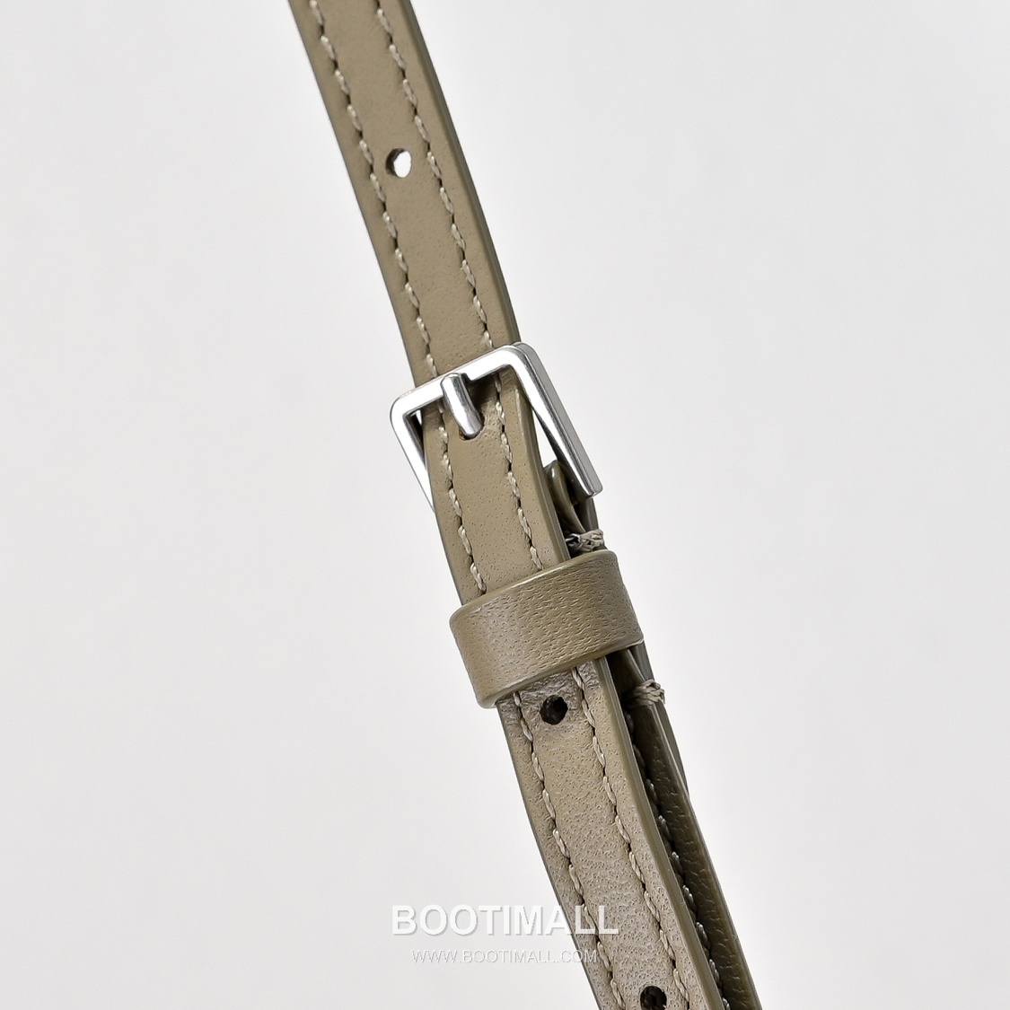 The Row Nan Lambskin Shoulder Bag with Flap Detail 더로우 난 램스킨 플랩 숄더 크로스백 31cm 7