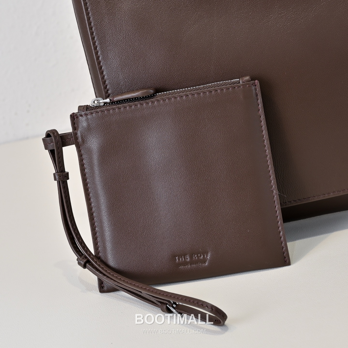 The Row Nan Lambskin Shoulder Bag with Flap Detail 더로우 난 램스킨 플랩 숄더 크로스백 31cm 7